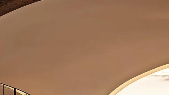 不羁的灵魂塑造的三个灵动建筑