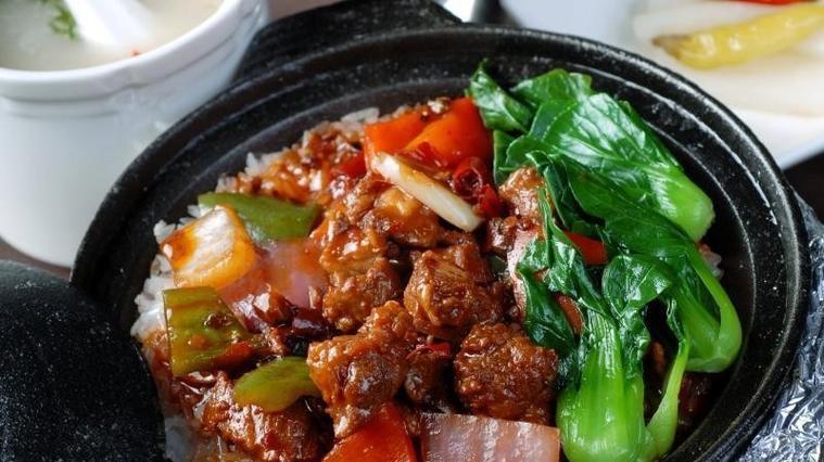 广州7家超正宗的煲仔饭店，吃了让你一周都回味无穷，不来太亏！
