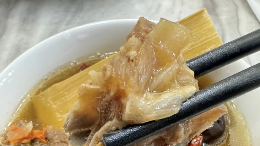 冬日暖身法宝：广式药膳羊肉汤，滋补不上火！