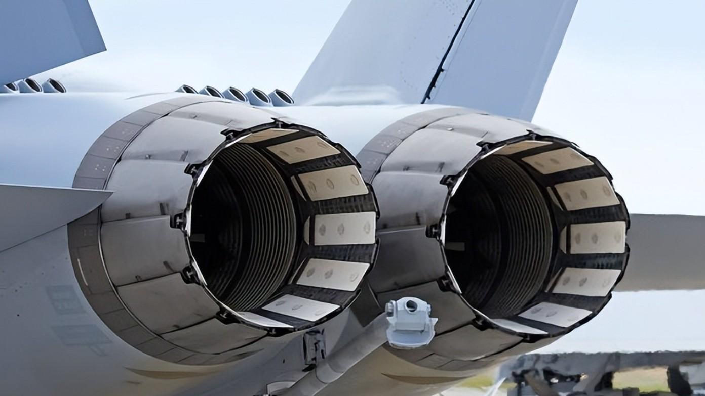 中国军工人“天塌了”，美国军用发动机参数造假，那涡扇15算啥？