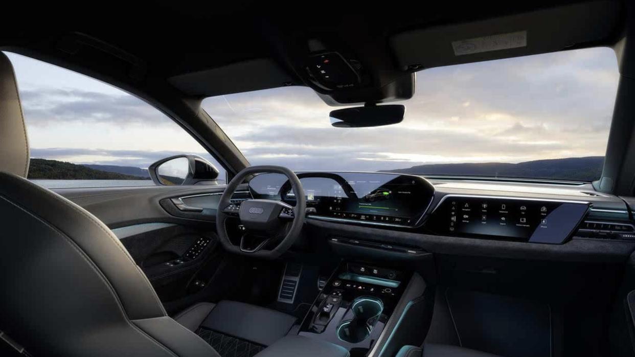 奥迪新车发布，全新虚拟座舱，搭载2.0T插混动力，纯电续航108km