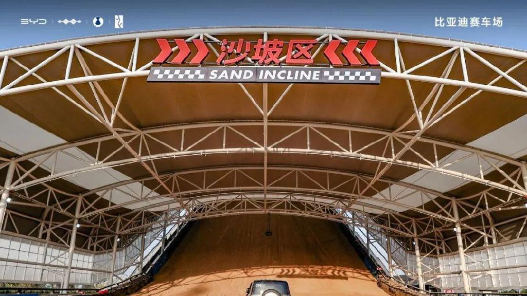 全民赛道 全场好玩！比亚迪全地形赛车场正式开业！