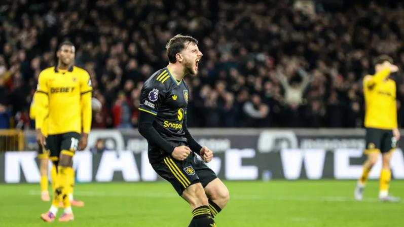 英超-B费双响姆贝莫破门芒特建功 曼联4-1狼队升至第六