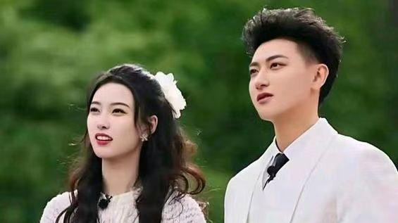 黄子韬徐艺洋直播婚礼：不走寻常路的浪漫婚礼即将开启