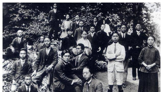 1973年，87岁特工临终前送给周总理一张纸条，周看后忍不住潸然泪下