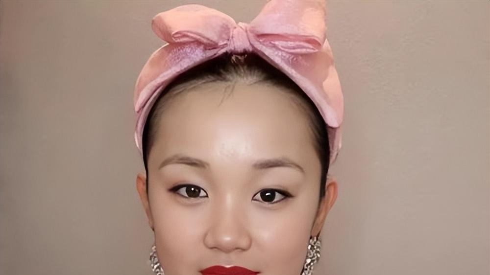 朱小伟儿子一岁，前妻创业失败，在店里打扫卫生，后悔却回不去了