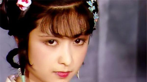 十张87版《红楼梦》美女图，有一个身份是丫鬟，你知道是谁吗