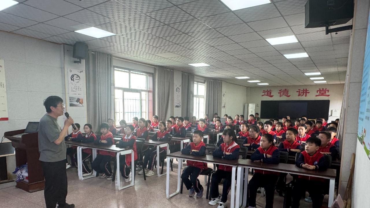 南阳市42小学夯实防溺水防线