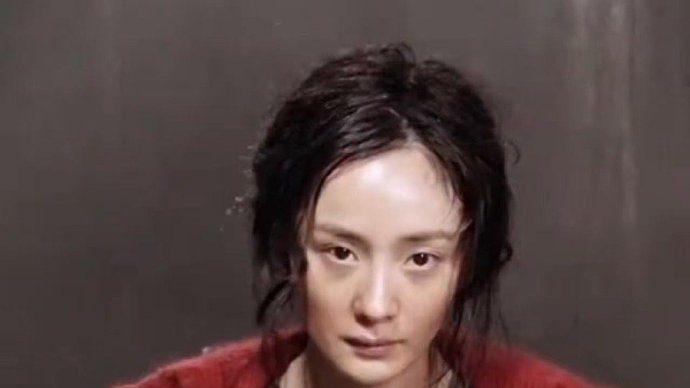 《酱园弄·悬案》：杨幂的登场，打破电影的黑暗氛围