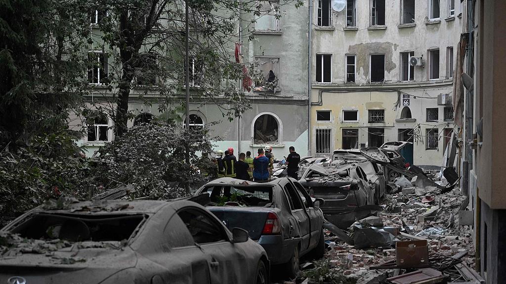 短短三年间，1500万生命蒸发。乌克兰用整整一代人的代价，换来的不是安全与繁荣，而是领土沦丧、经济崩