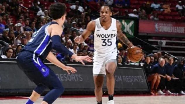 当前CBA联赛适合中国男篮归化的五大外援