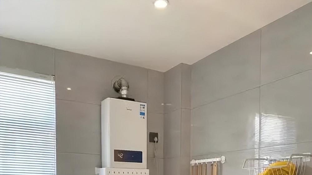 燃气热水器和电热水器哪个更好用？家用选择哪种热水器好？