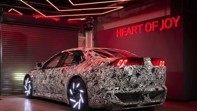 “巨幕影院”版BMW新世代智舱国内首秀 宝马上海车展技术阵容曝光