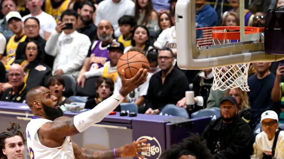 湖人狂输31分，勇士翻车，NBA西部最新排名如下：掘金重返第三！