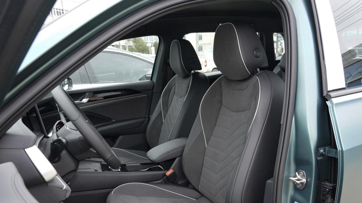 全面测评元 PLUS：新能源 SUV 的实力担当