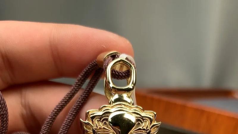 如何选择绿松石最靠谱？你可真犟！还要买