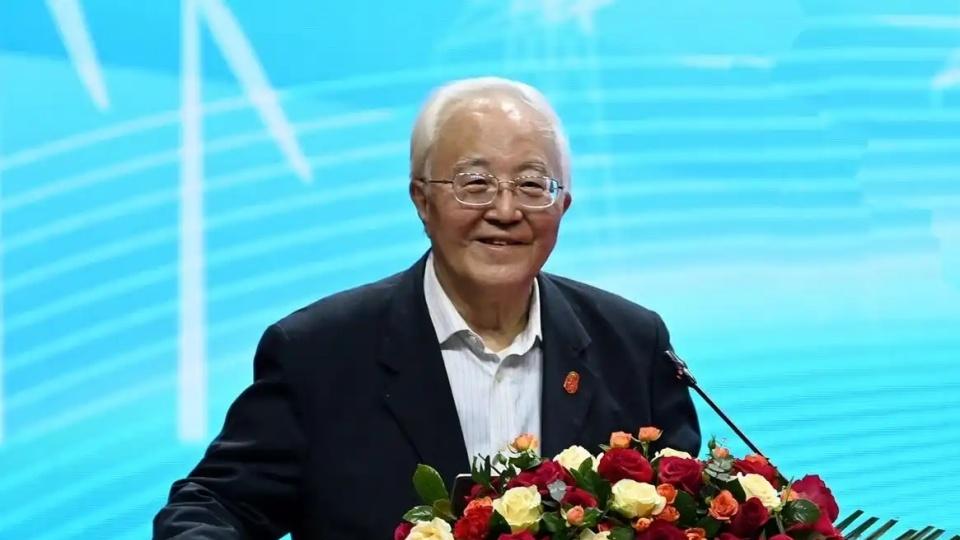 我国哪些中学培养出最多的两院院士？