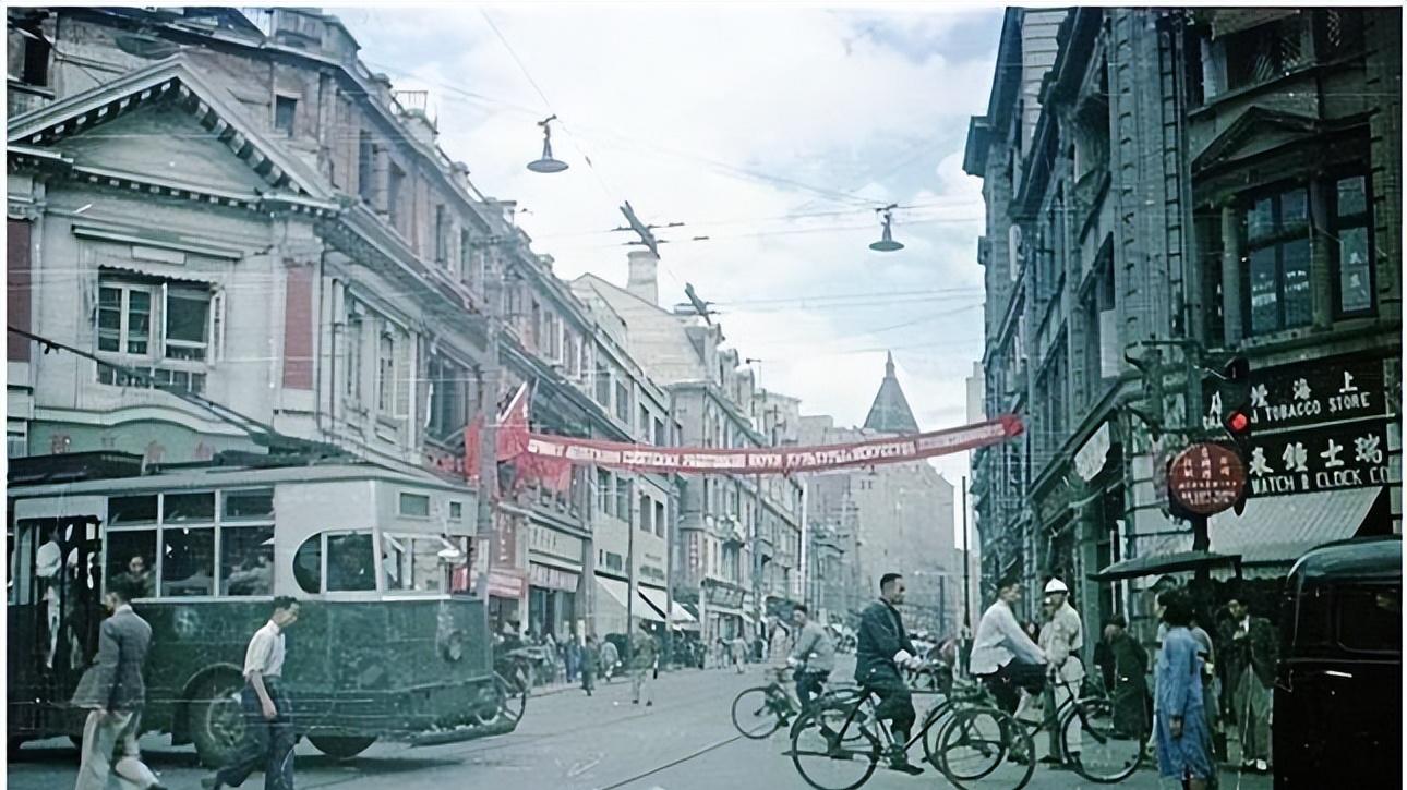 彩色照片：1949~1950年苏联摄影师镜头下解放了的上海