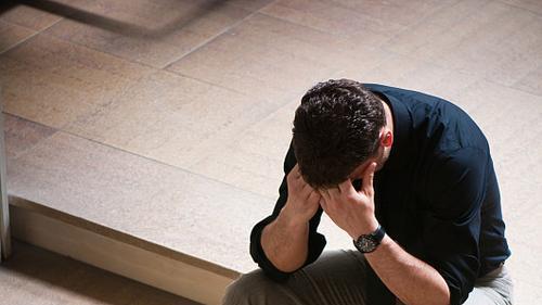 养不起家的男人不配谈婚姻