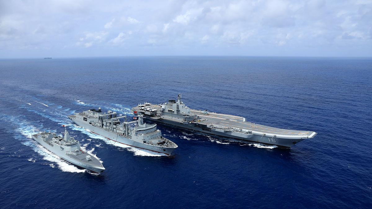 双航母同驻三亚！中国海军正在下一盘什么大棋？