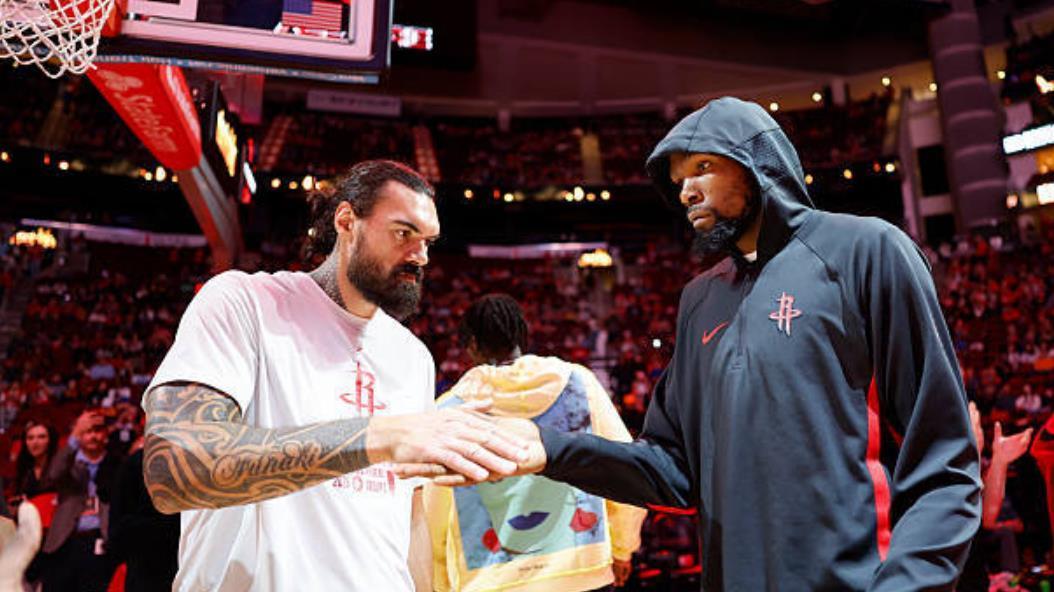 三分35中19，双塔仅得9分，火箭全新战术出炉！进攻重心由内转外