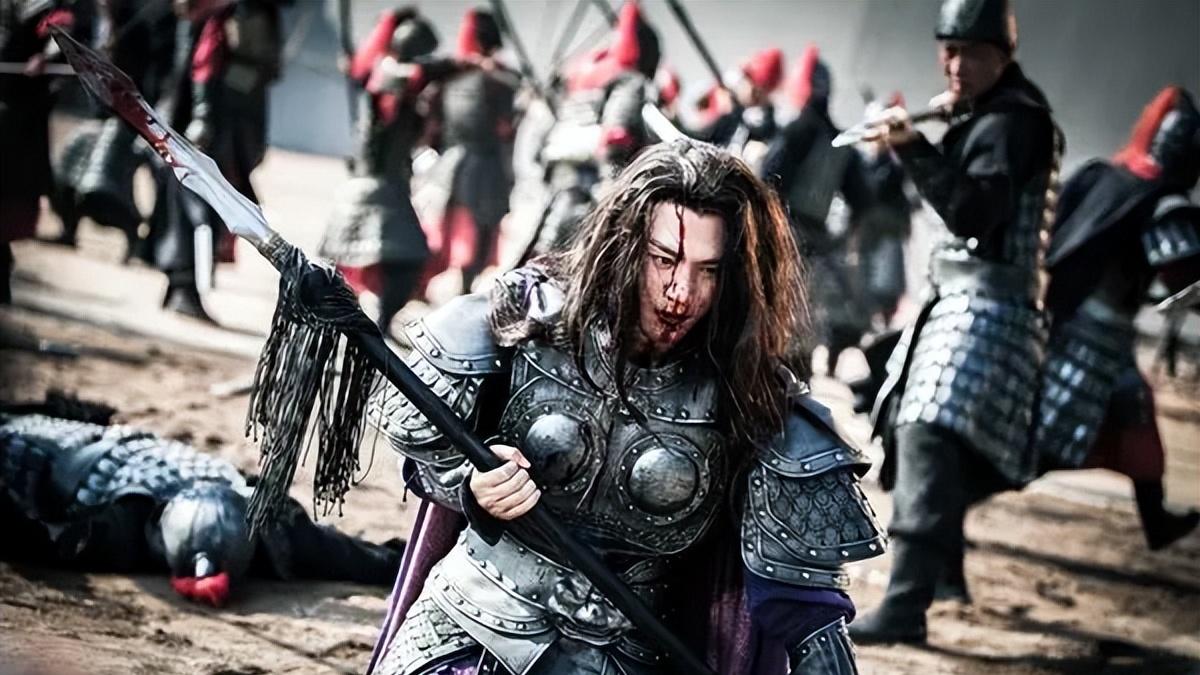 他被迫革命，用项羽叔侄顶祸，书写从小吏到大汉三代皇亲的传奇录