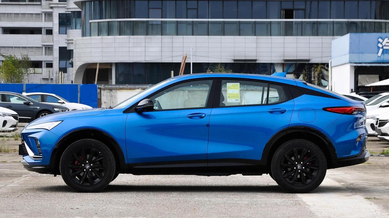 事业单位人员开什么车，适合单位职工驾驶的5款车尊贵典雅显身份