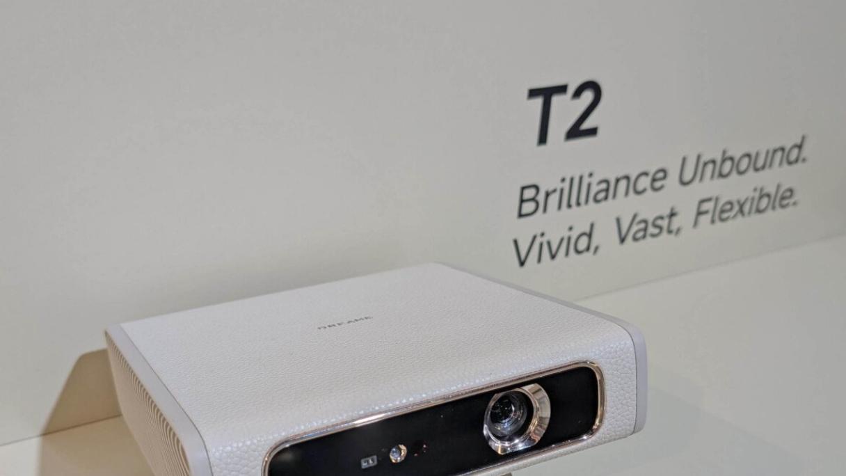 追觅电视T2投影仪评测：三色激光+650流明，随时随地打造家庭影院！