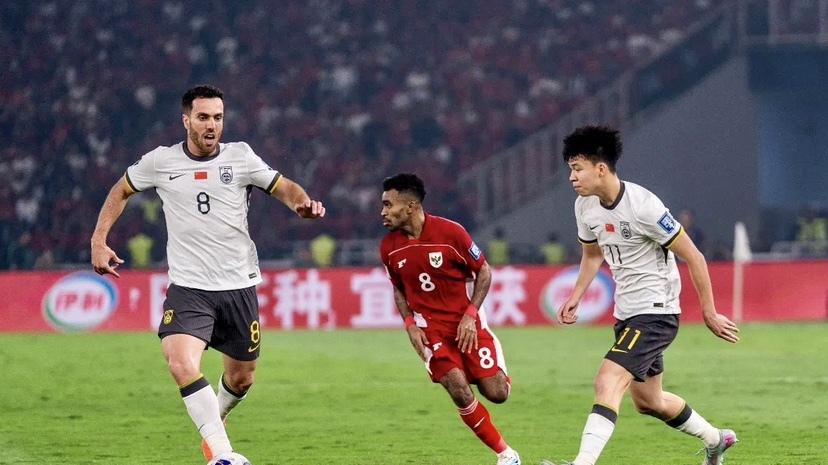 提前告别美加墨，伊万下课倒计时，施密特、徐正源成国足新帅热门