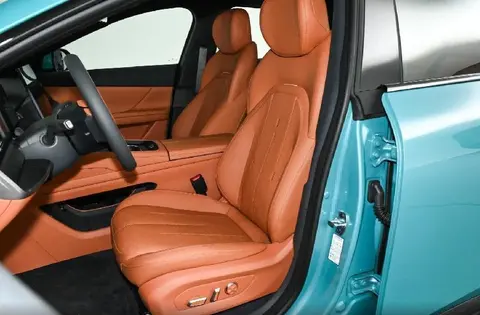 15万级智享新选：eπ007+亮相，标配激光雷达