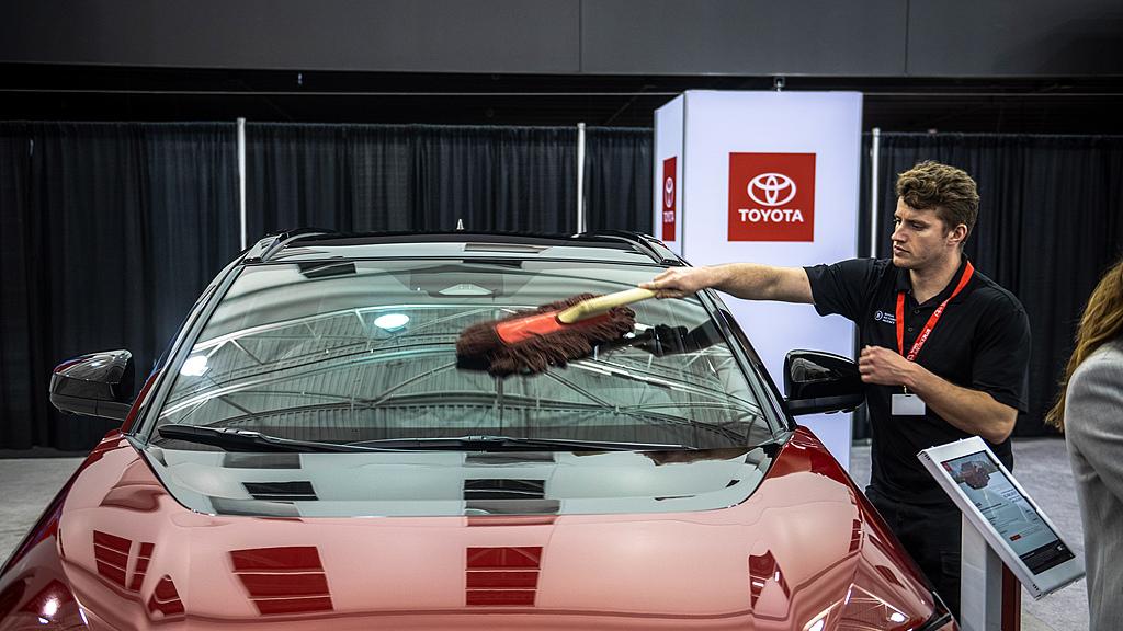 丰田bZ4X：纯电SUV的革新力量