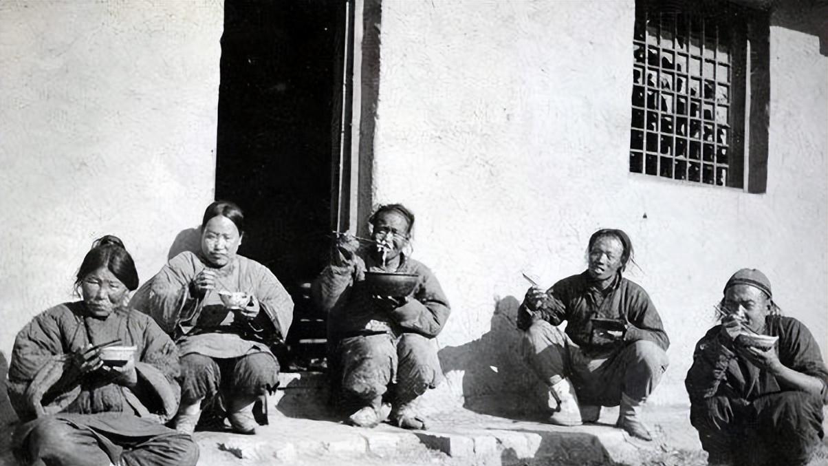 明朝6千万人，清朝为啥能涨到4亿？核心就一件事：老百姓敢生孩子