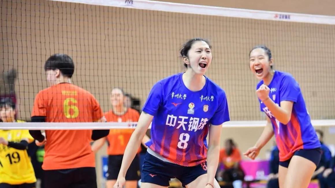 变阵！张常宁龚翔宇领衔，江苏女排10领先辽宁