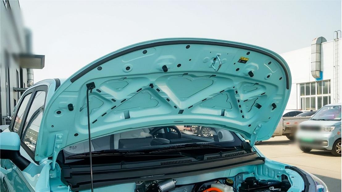 5.99万起，轴距2520mm，还带快充，拾月Mate正式上市