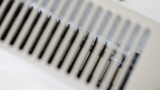 欧盟认证安全无毒，8层防爆+别墅级均匀导热丨宫菱取暖器测评