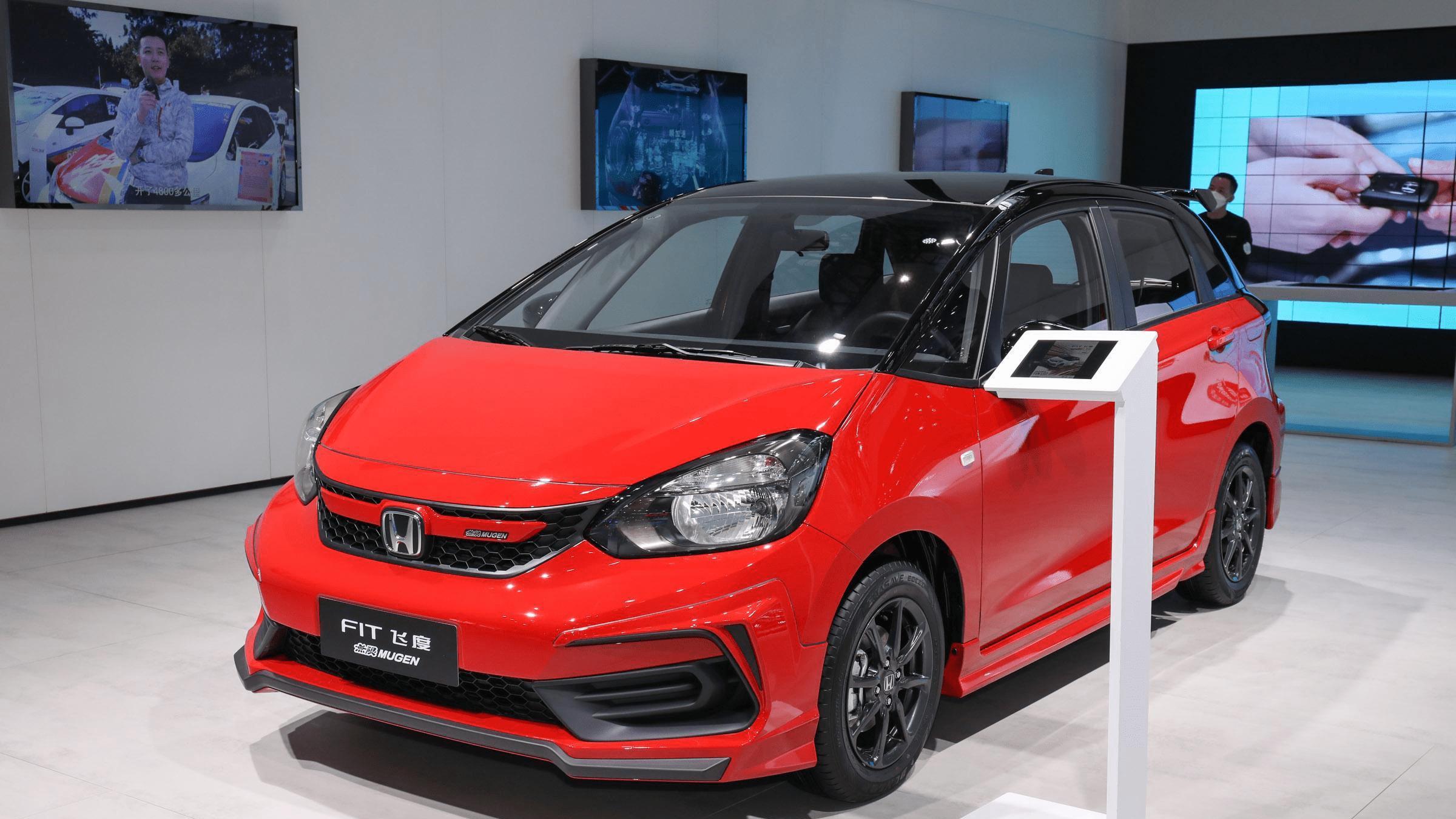 月销3台的本田飞度：击败了所有燃油对手，却输给了电车时代