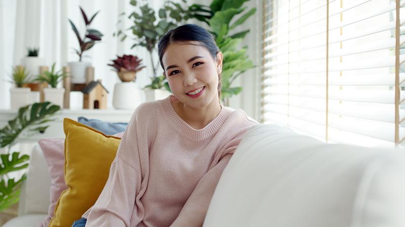 我36岁，婆婆把50万拆迁款全给小叔子 ，生病后要回我家养老，我不同意