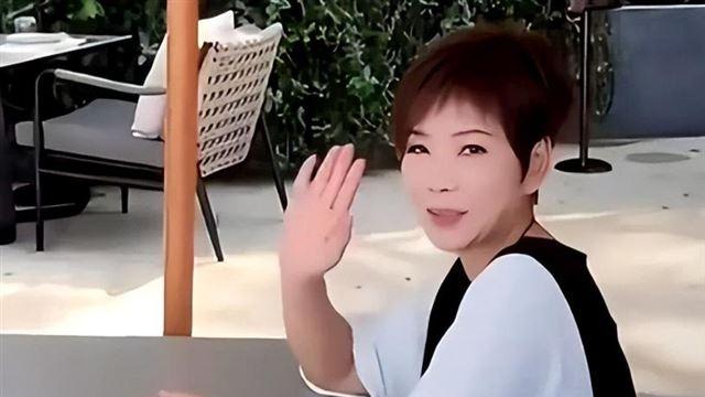 有其母必有其女！“扮猪吃虎”的马筱梅，才是真正的人生赢家！