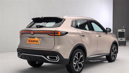 有里也有面儿 实拍长安第四代CS55PLUS