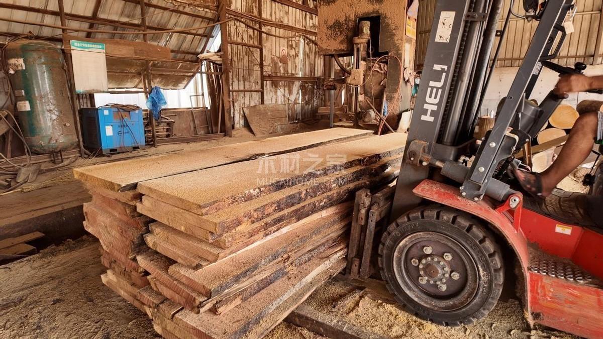 涨了又停：橡胶木拼板市场僵局，下月是涨是跌？答案来了！