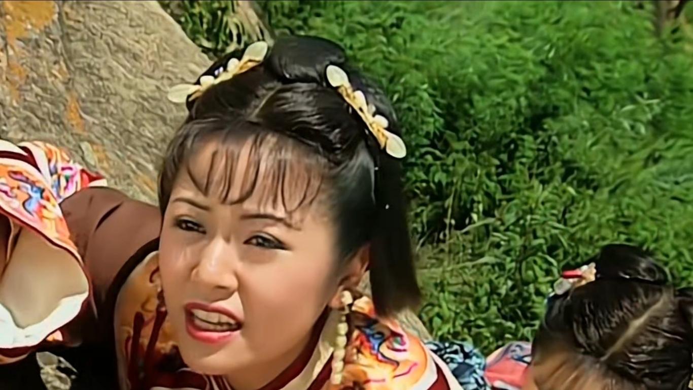 《还珠格格》小燕子永远不知，紫薇在皇家围场外做的3件事，看似给她鸠占鹊巢的机会，其实是紫薇最狠的算计！