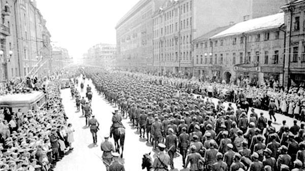 闪击战的源头——1939年德意志第三帝国在东方战线先发制人的攻击