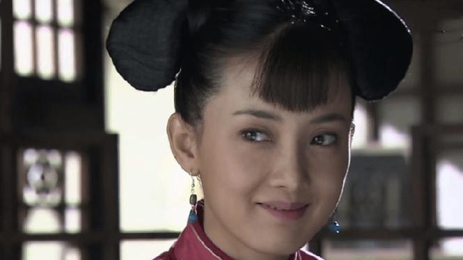 连生三子被丈夫宠成公主，如今52岁的牛莉被曝疑似离婚，回应来了