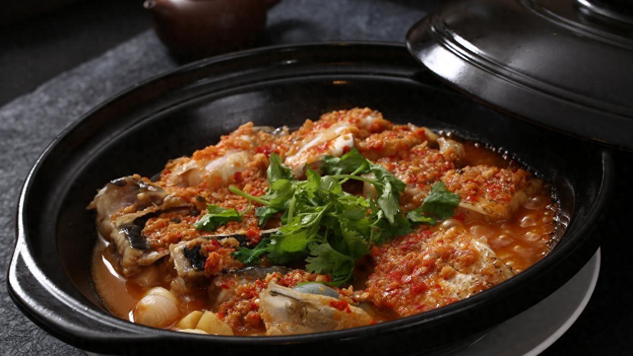 降温了，就该上这锅“一鱼两吃”！暖胃又满足全家围着锅边不想走