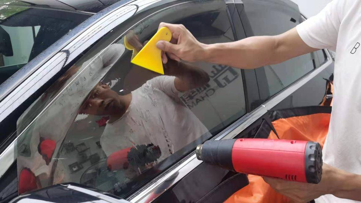 汽车贴膜=智商税？或者并非如此