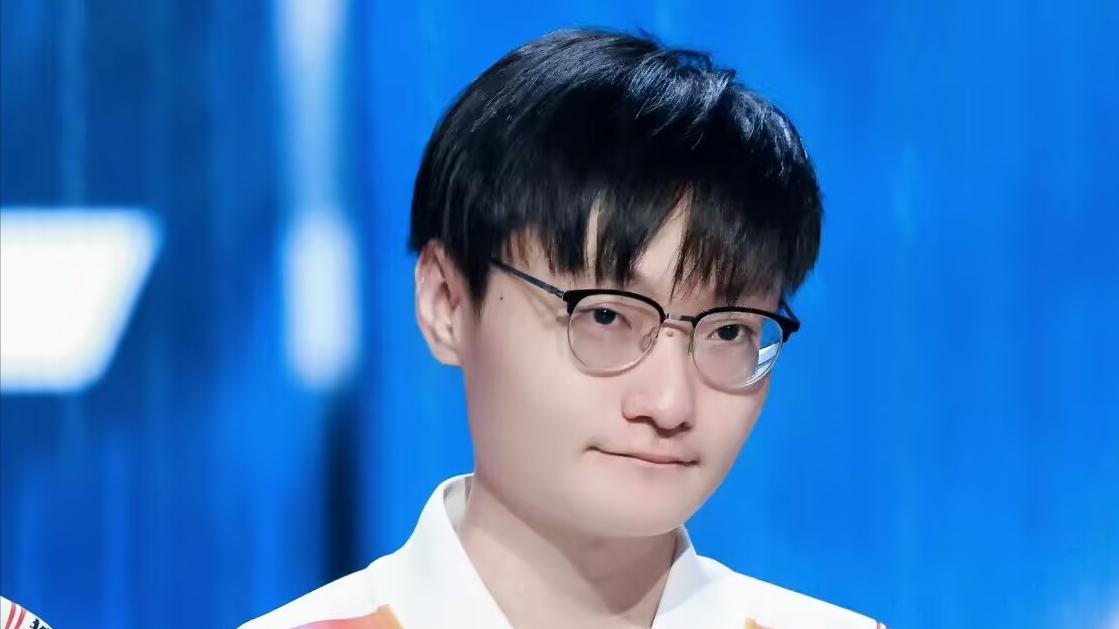 LPL管泽元“毒奶魔咒”发威！季后赛预测全错，最强新人一战成名