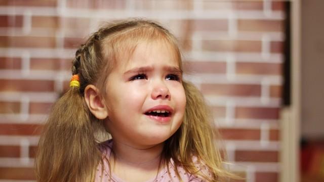 女婿教育孩子，出手没轻没重，我说他，反被斥责，变成了我的错