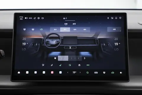 改装潜力之选择！Lafa5 605 Max：原厂宽体+低趴设计，玩家必看