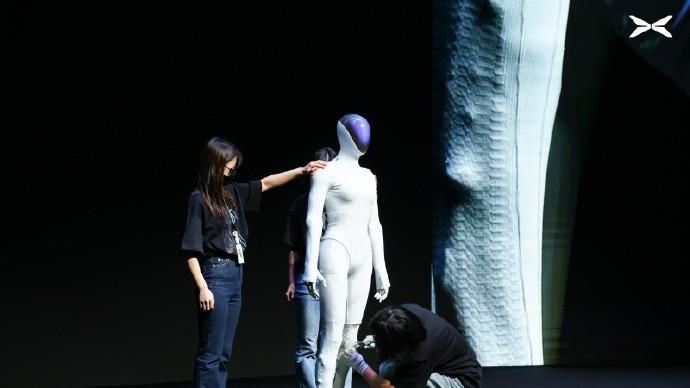 今晚小鹏真的让我们见证了科技的勇气和突破