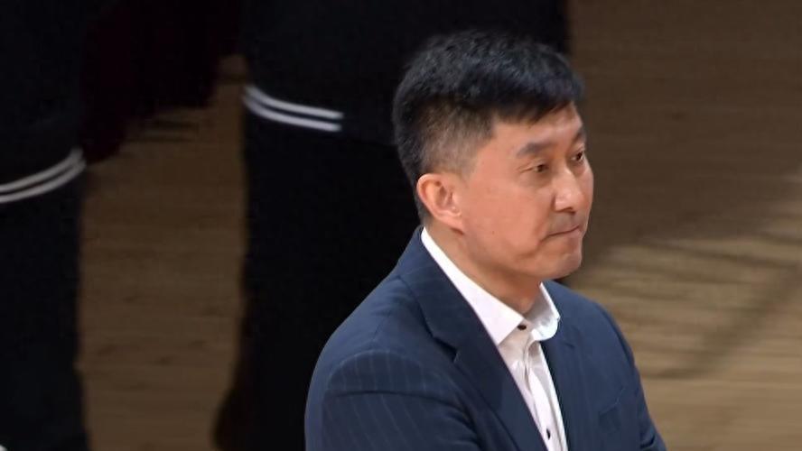 广东男篮力克同曦，延续不败神话？